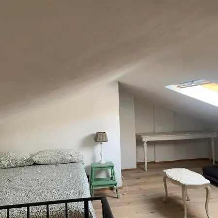 Σπίτι διακοπών Aquahouse - Villa, Romantica Mansarda E Acquari Rignano sullʼArno